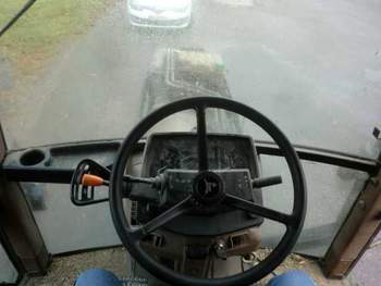 salg af John Deere 6900 traktor