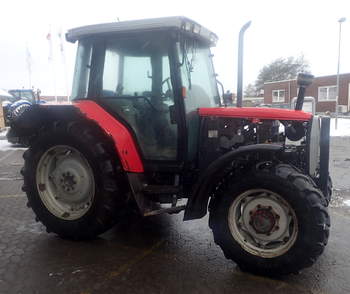 salg af Massey Ferguson 6130 tractor