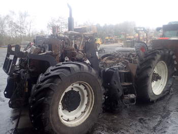 salg af New Holland T7030 tractor