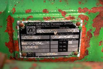 salg af Avskilt Framaxel John Deere 6300 