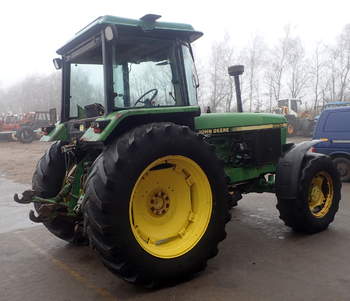 salg af John Deere 3050 traktor