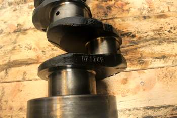 salg af Massey Ferguson 6270  Crankshaft