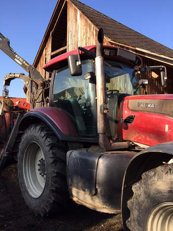 salg af Valtra S280 traktor