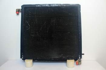 salg af Valtra S280  Oil Cooler