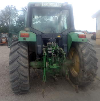 salg af John Deere 6300 traktor