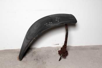 salg af Renault Ares 836 LEFT Front Fender