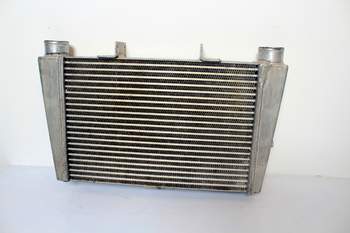 salg af Renault Ares 836  Intercooler