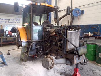 salg af Renault Ares 816 traktor