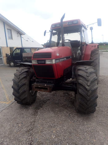 salg af Case Maxxum 5140 tractor