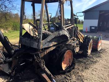 salg af New Holland 95  Backhoe