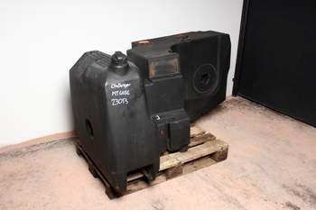 salg af Challenger MT665C  Fuel tank