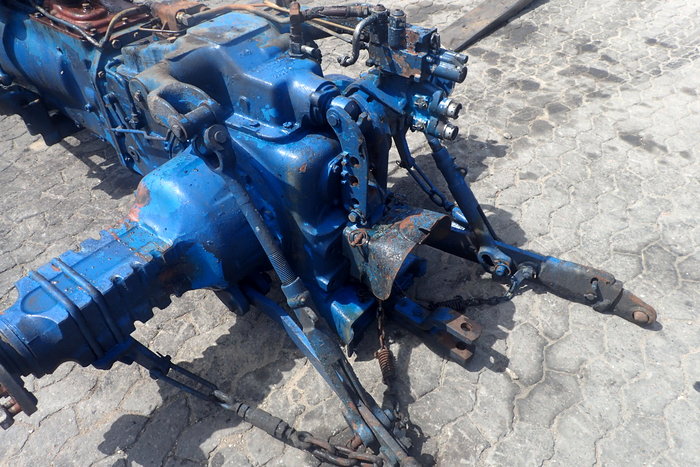 Ford 6610 tractor - Dismantled tractors Secondhand Parts - Sales Ford