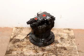 salg af Doosan Daewoo DX235LCR-5  Swing motor