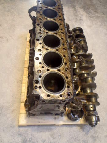 salg af Volvo L180 E  Shortblock