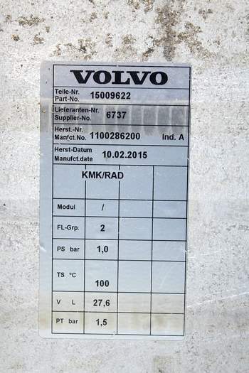 salg af Vatten Kylare Volvo L180 E 