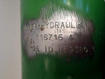 salg af John Deere 6930  Lift Cylinder