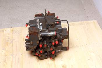 salg af Case CX130  Hydraulic Valve