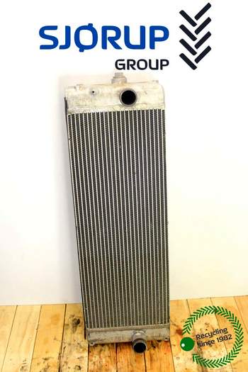 salg af Manitou MLT840-137 PS  Water Radiator