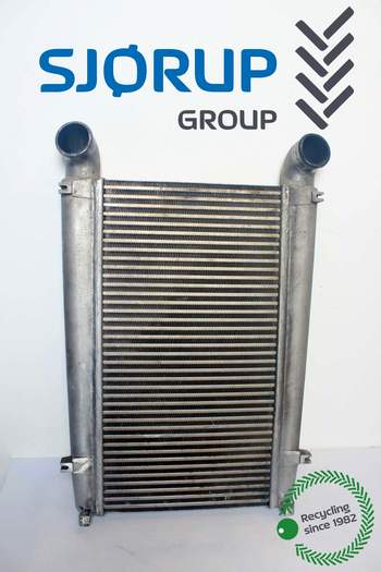 salg af Challenger MT665B  Intercooler