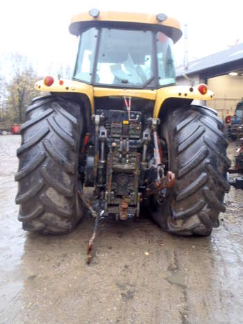 salg af Challenger MT665B tractor