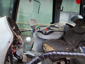 salg af Challenger MT665B tractor