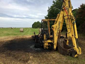 salg af New Holland LB110  Backhoe