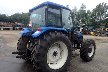 salg af New Holland TL90 traktor