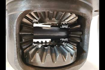 salg af Differentiale New Holland TL90