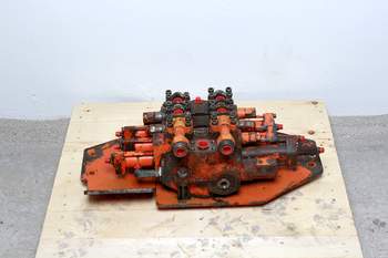 salg af Hitachi FR130.2  Hydraulic Valve