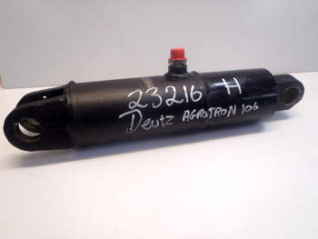 salg af Deutz-Fahr Agrotron 106 RIGHT Lift Cylinder