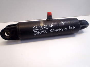 salg af Deutz-Fahr Agrotron 106 LEFT Lift Cylinder