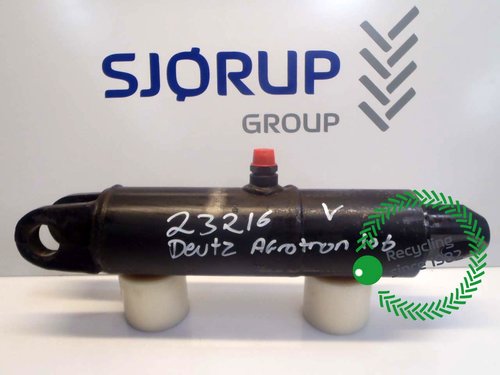 salg af Deutz-Fahr Agrotron 106 LEFT Lift Cylinder