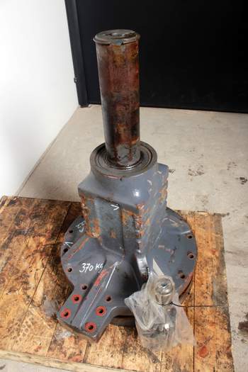 salg af Achstrichter New Holland 8870 A LINKS