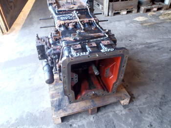 salg af Massey Ferguson 8240  Rear Transmission