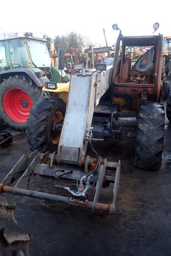 salg af zerlegte Teleskoplader New Holland LM630 