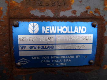 salg af Foraksel New Holland LM630