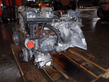 salg af Motor New Holland LM630