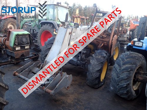 salg af Teleskoplastare New Holland LM630 