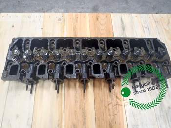 Deutz-Fahr Agrotron 120  Cylinder Head