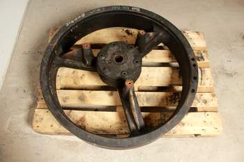 salg af New Holland 1290  Flywheel