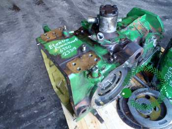 salg af Bagtøj John Deere 6320 SE