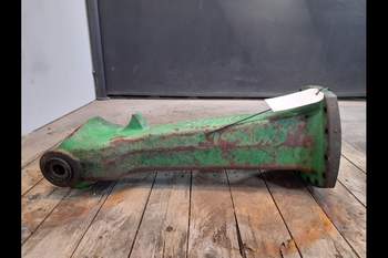 salg af Vorderachsgehäuse John Deere 6320 LINKS