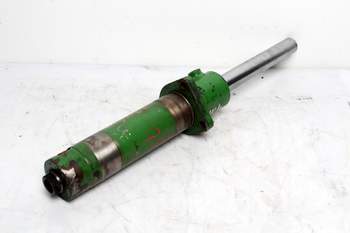 salg af John Deere 6320  Front axle steering cylinder