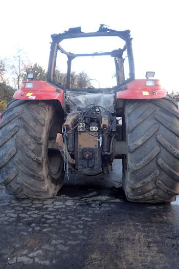 salg af Case MX285 tractor