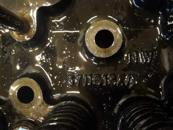salg af Massey Ferguson 355  Cylinder Head