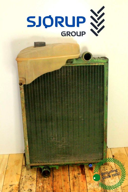 salg af John Deere 3050  Water Radiator