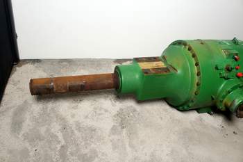 salg af John Deere 9560 R  Rear Axle