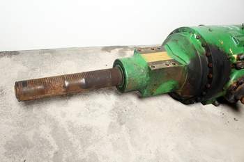 salg af John Deere 9560 R  Front Axle