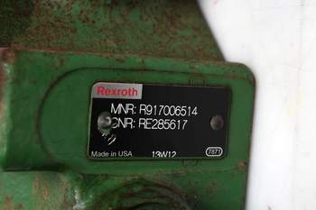 salg af John Deere 9560 R  Remote control valve