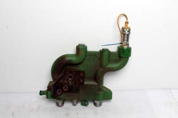 salg af John Deere 9560 R  Remote control valve